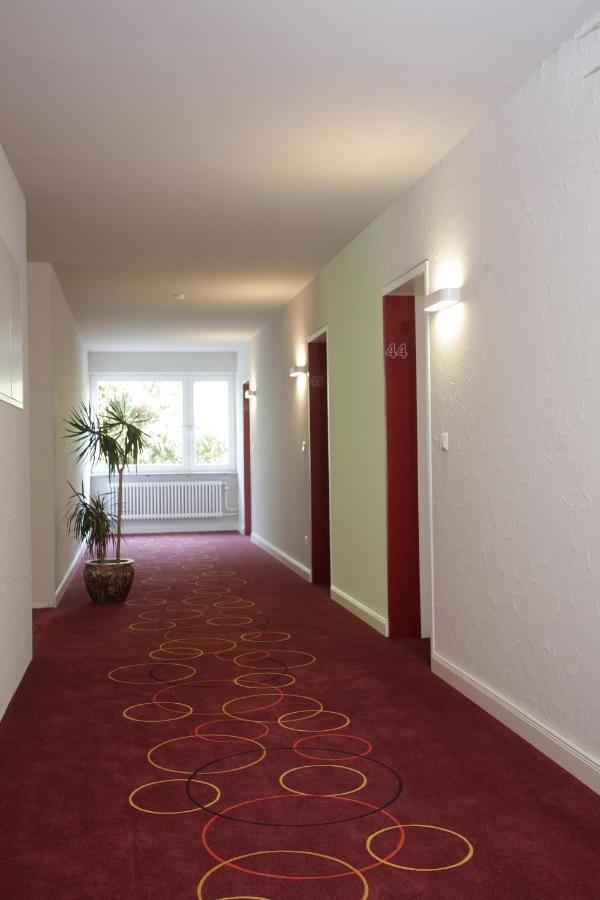 Stern Hotel Albershausen Bagian luar foto